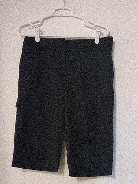 Izod XFG Cargo Capris Satiny Black Size 10